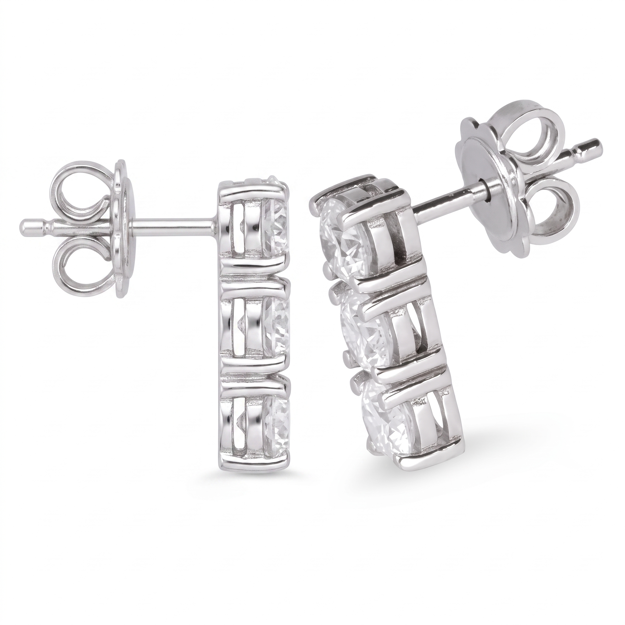 Diamond_stud_earrings_profile_view_202608290110