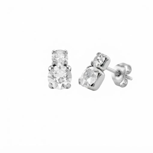 Orecchini corti in argento rodiato con cristallo bianco di Jasmine